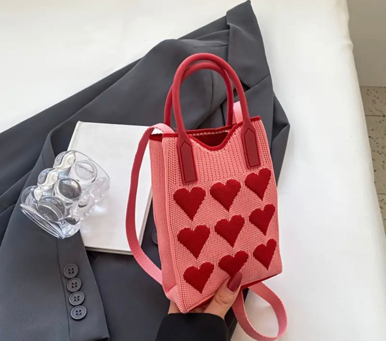 Bolsito con agarradera knit